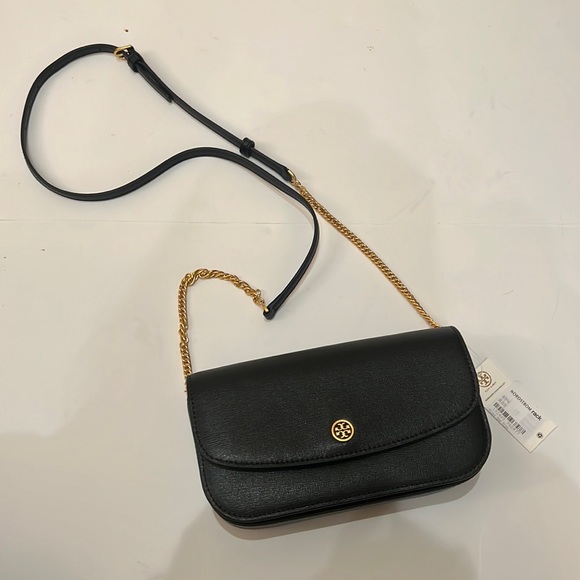 Tory Burch Handbags - Tory Burch Robinson Leather Wallet on a Chain